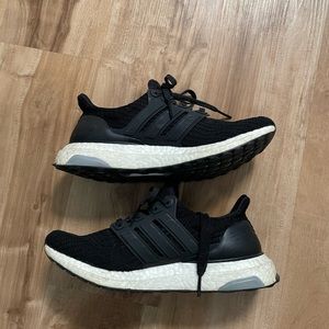 Adidas Womens Ultraboost Running Shoes